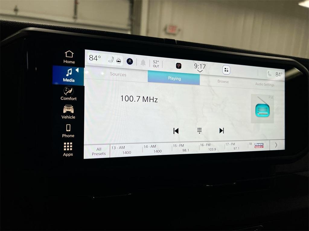 used 2024 Jeep Gladiator car, priced at $38,587
