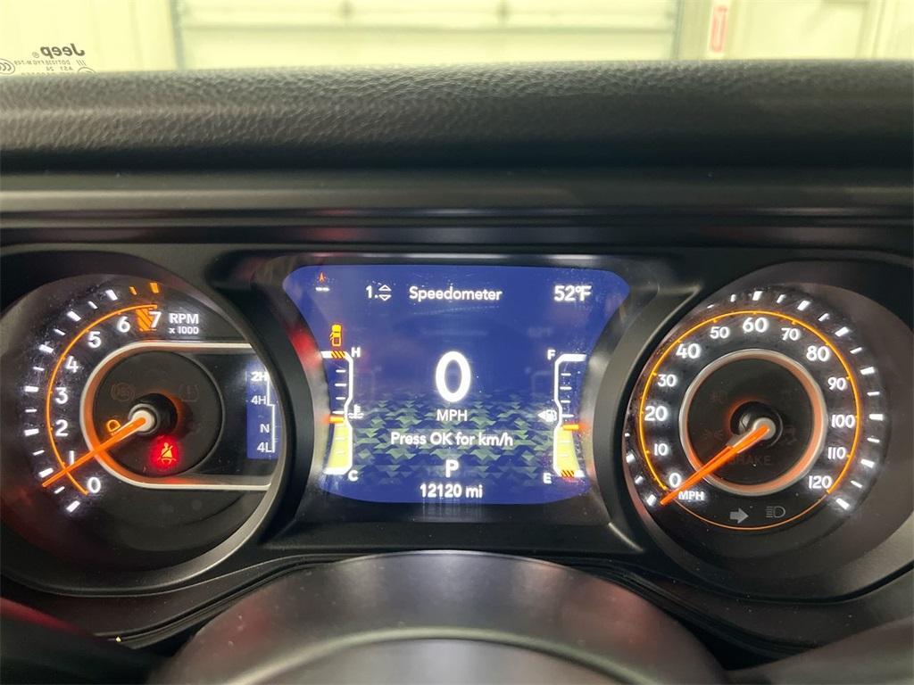 used 2024 Jeep Gladiator car, priced at $38,587