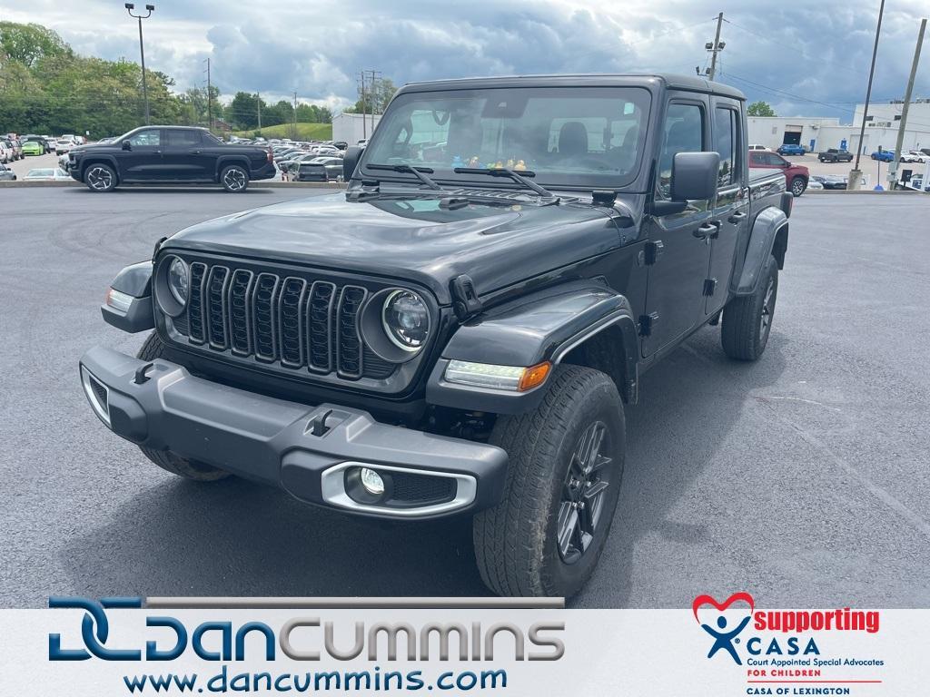 used 2024 Jeep Gladiator car, priced at $38,987