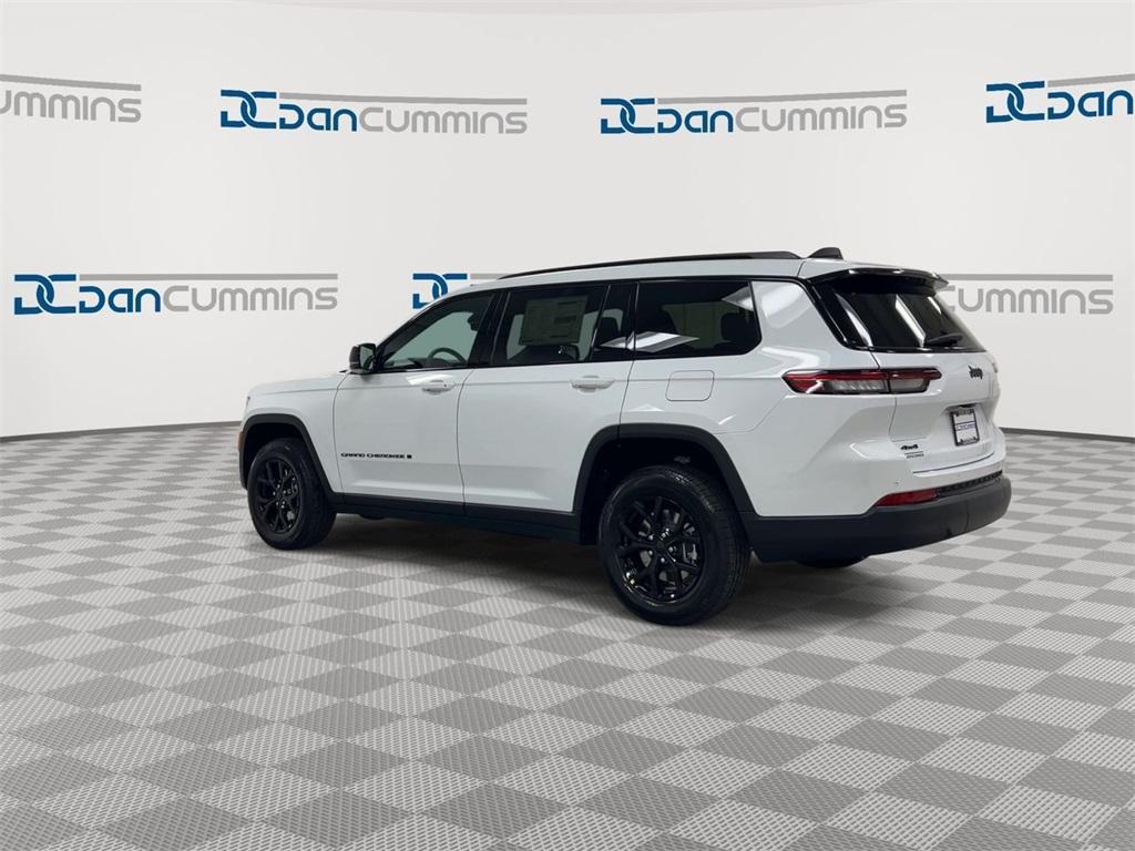 new 2025 Jeep Grand Cherokee L car, priced at $42,001