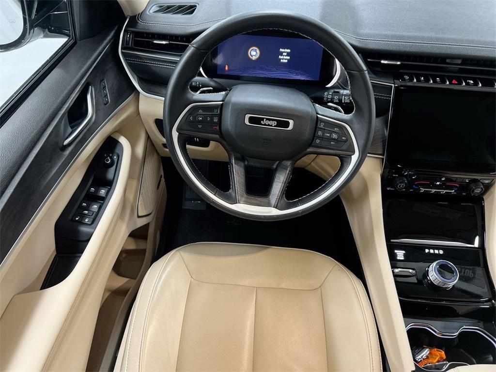 used 2022 Jeep Grand Cherokee car, priced at $31,987