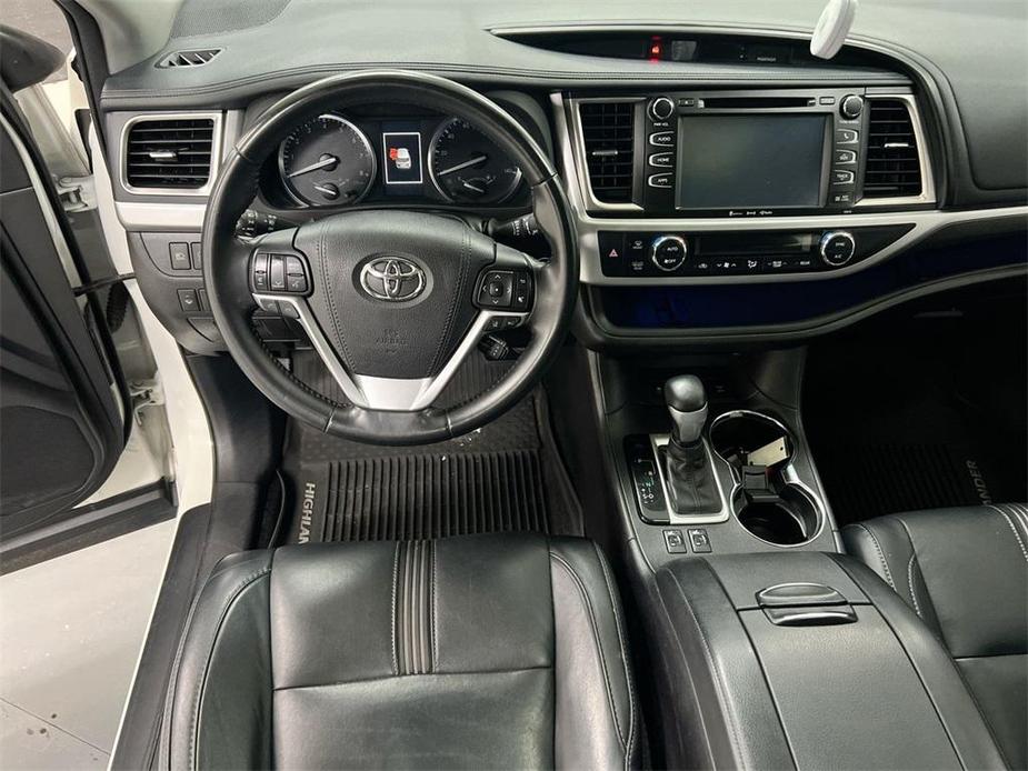 used 2017 Toyota Highlander car, priced at $17,500