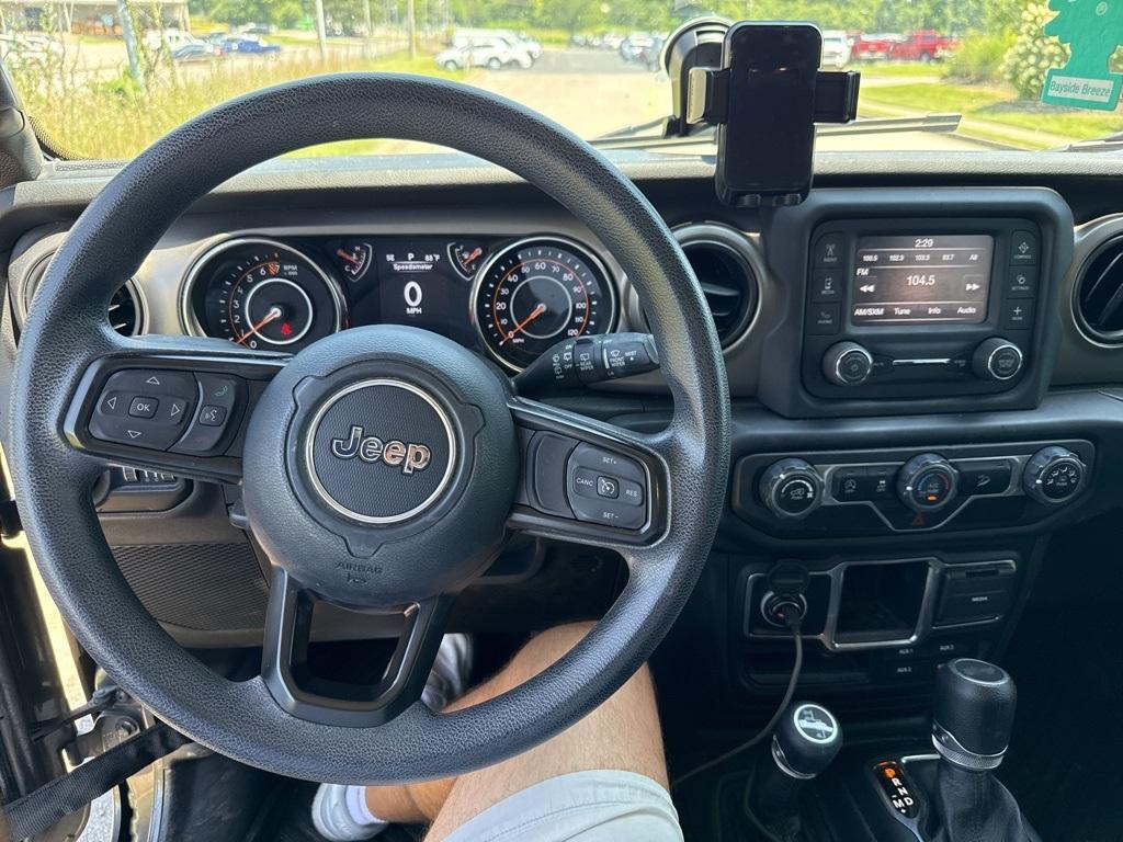 used 2021 Jeep Wrangler Unlimited car, priced at $27,587