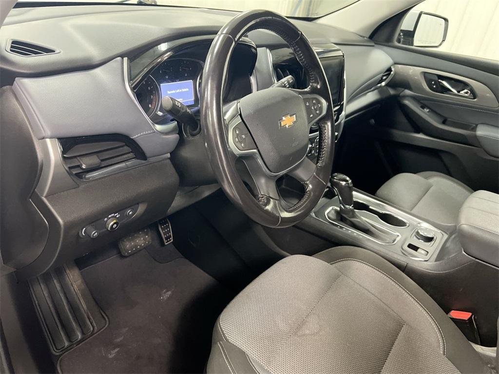 used 2020 Chevrolet Traverse car, priced at $19,987