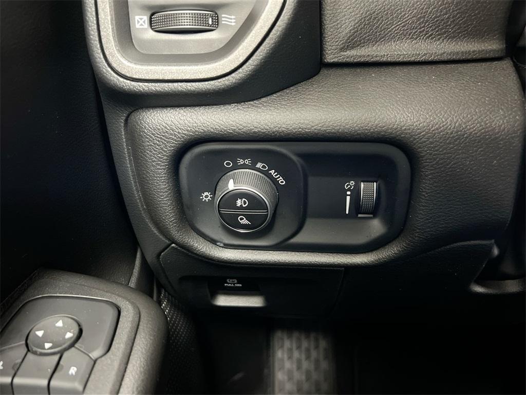 new 2025 Ram 1500 car, priced at $39,181