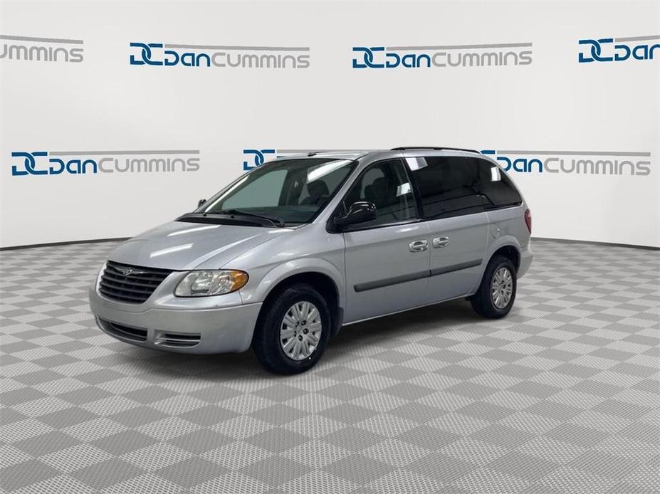 used 2007 Chrysler Town & Country car, priced at $2,500