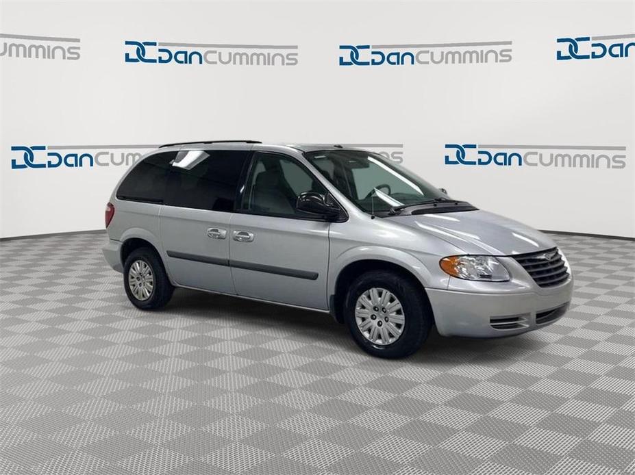 used 2007 Chrysler Town & Country car, priced at $2,500