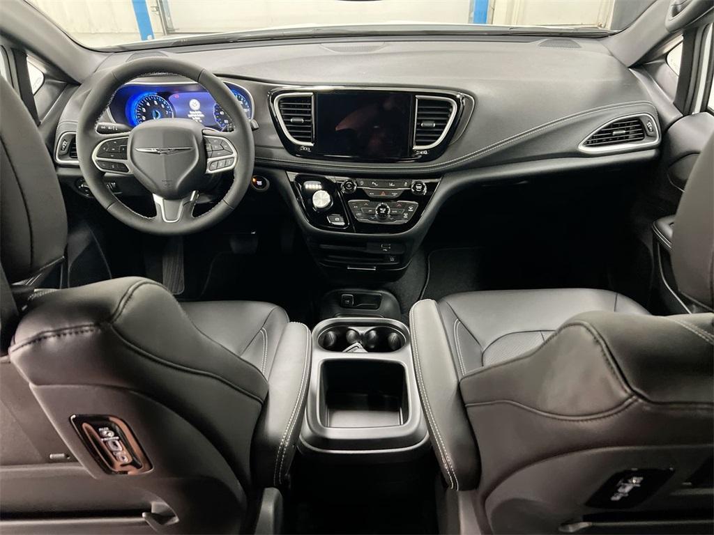 new 2026 Chrysler Pacifica car, priced at $46,735