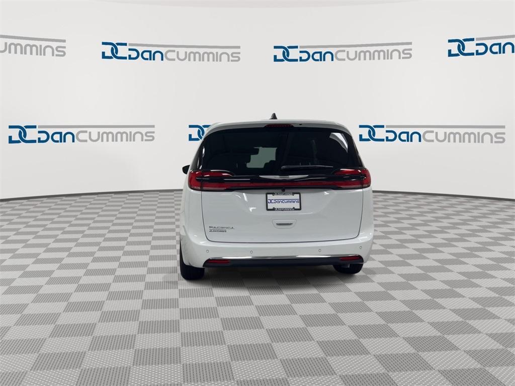new 2026 Chrysler Pacifica car, priced at $46,735