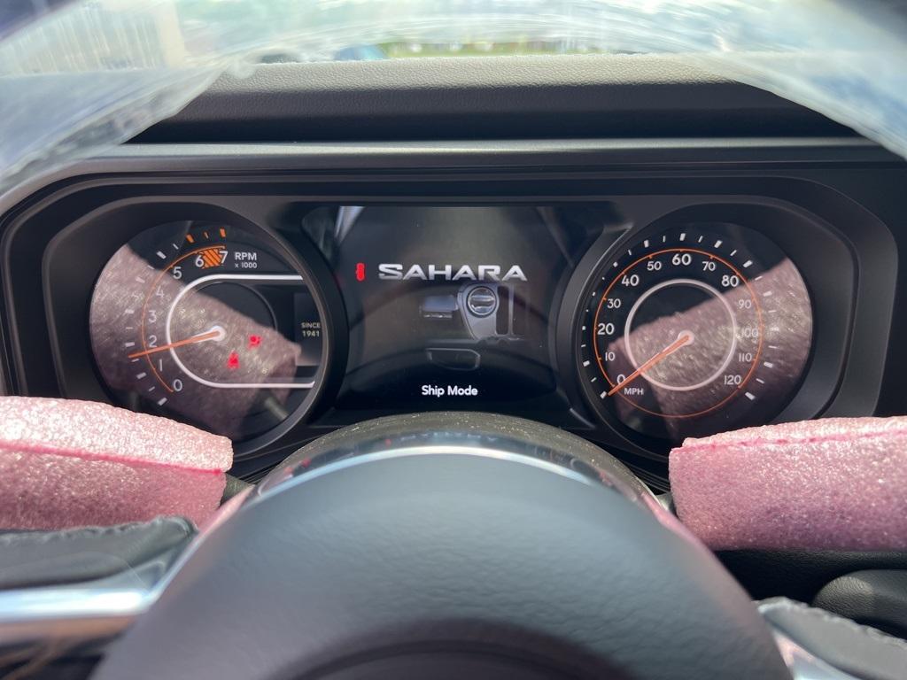 new 2025 Jeep Wrangler car, priced at $54,422