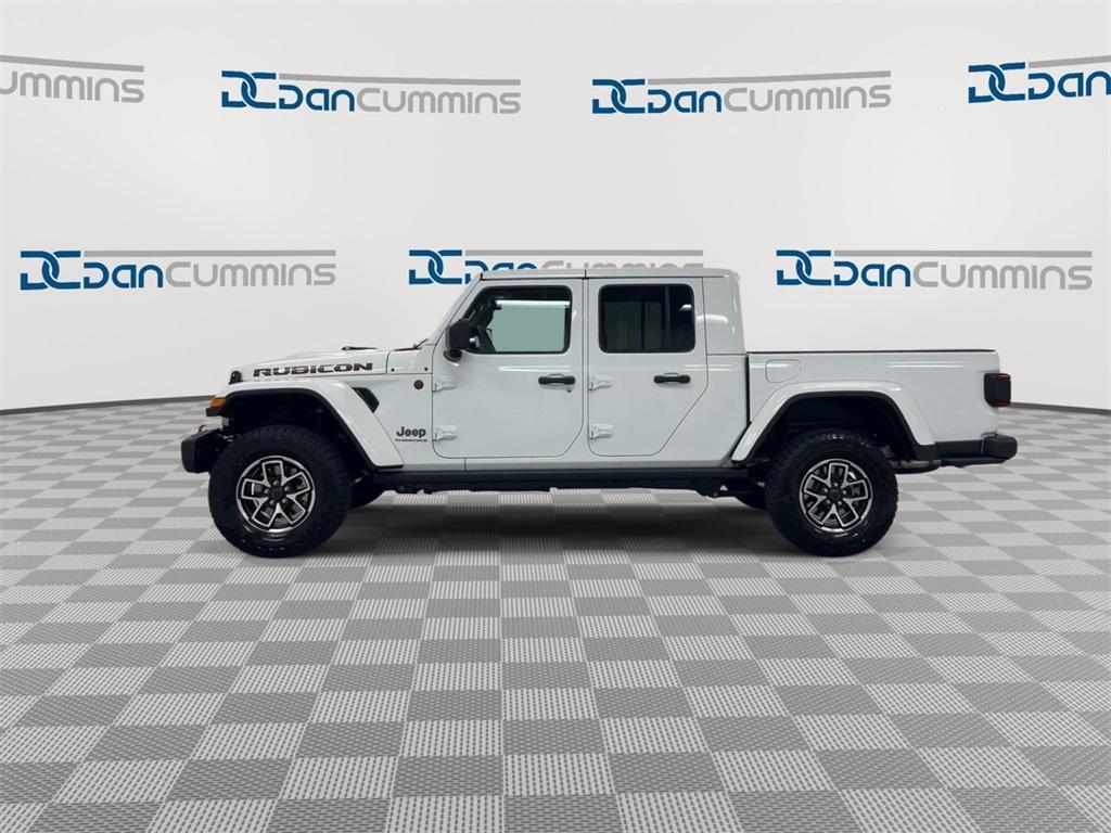 new 2025 Jeep Gladiator car, priced at $50,682