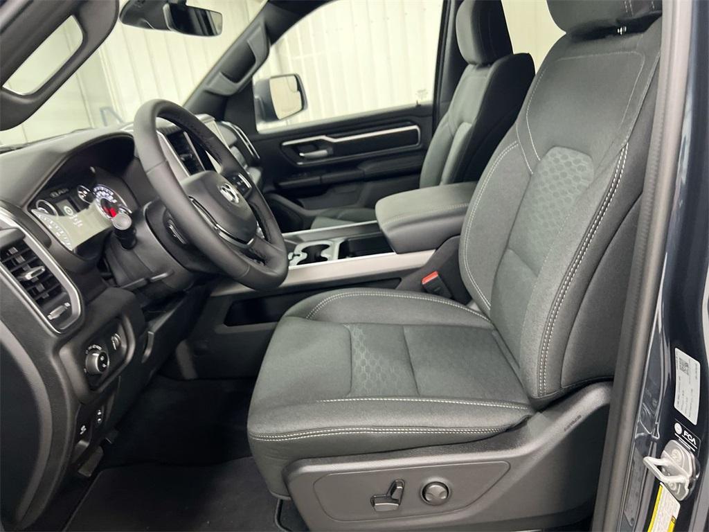 new 2025 Ram 1500 car, priced at $41,649