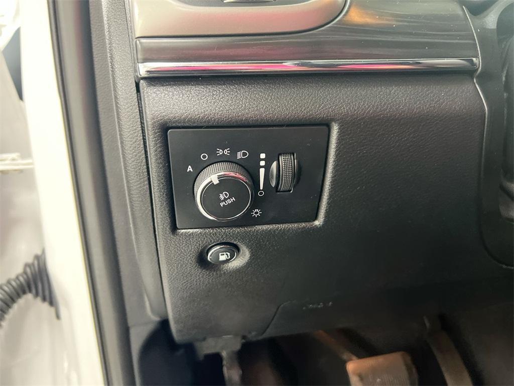 used 2020 Jeep Grand Cherokee car, priced at $23,987