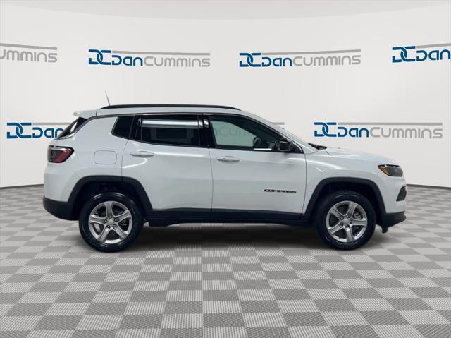 new 2024 Jeep Compass car, priced at $27,185