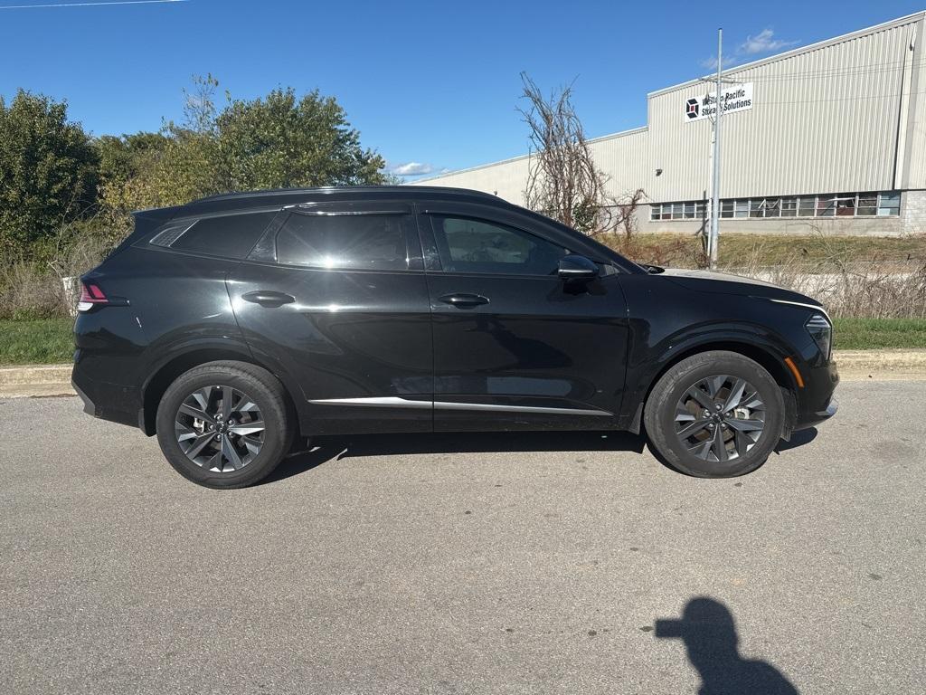 used 2024 Kia Sportage Hybrid car, priced at $32,500