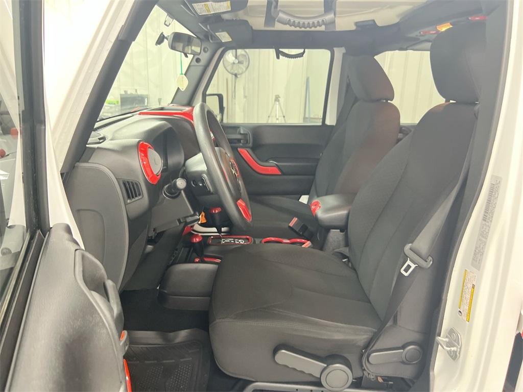 used 2015 Jeep Wrangler Unlimited car, priced at $19,987