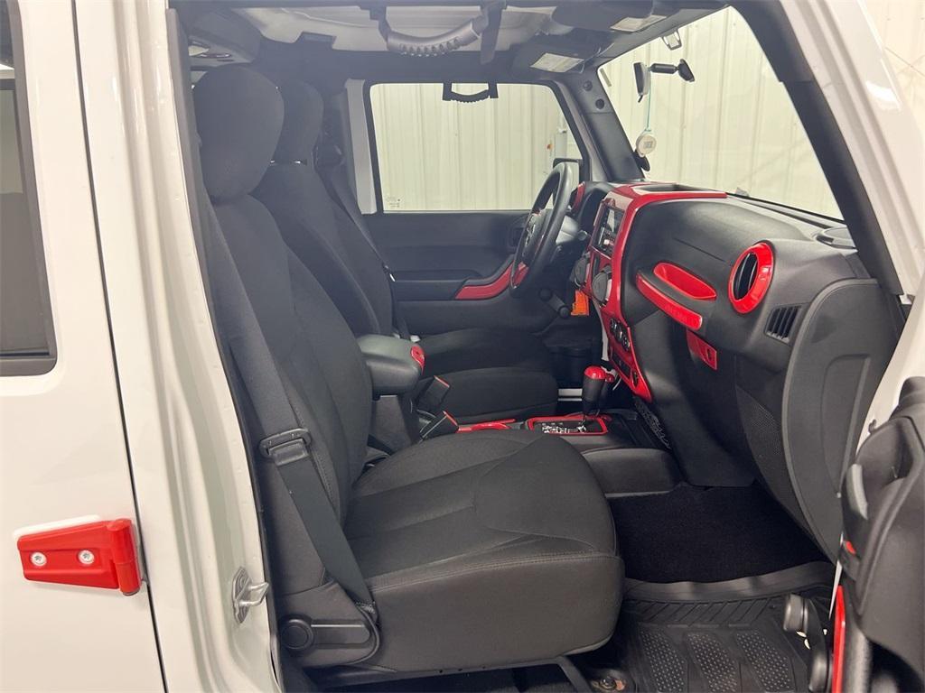 used 2015 Jeep Wrangler Unlimited car, priced at $19,987