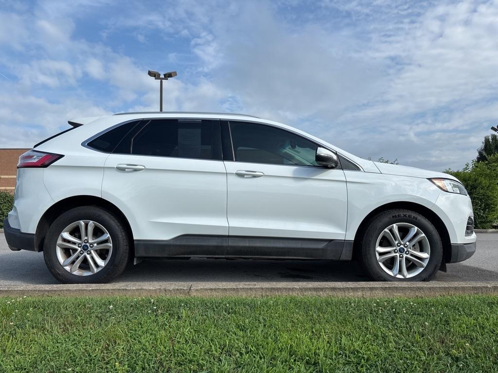 used 2019 Ford Edge car
