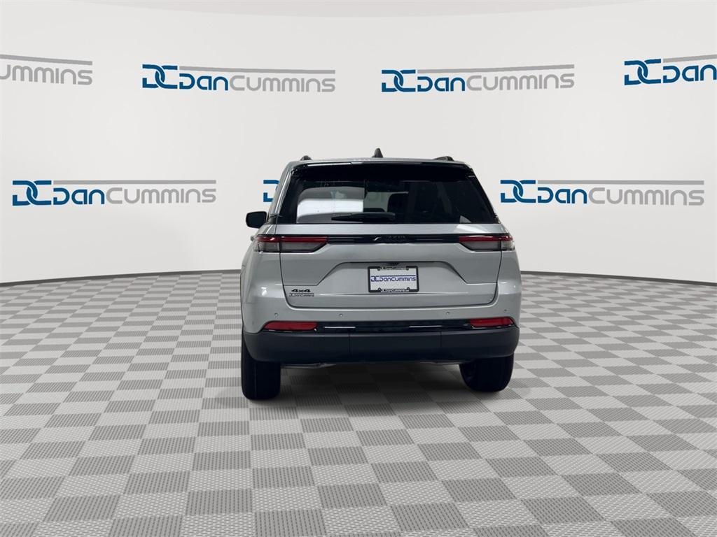 new 2025 Jeep Grand Cherokee car, priced at $39,478