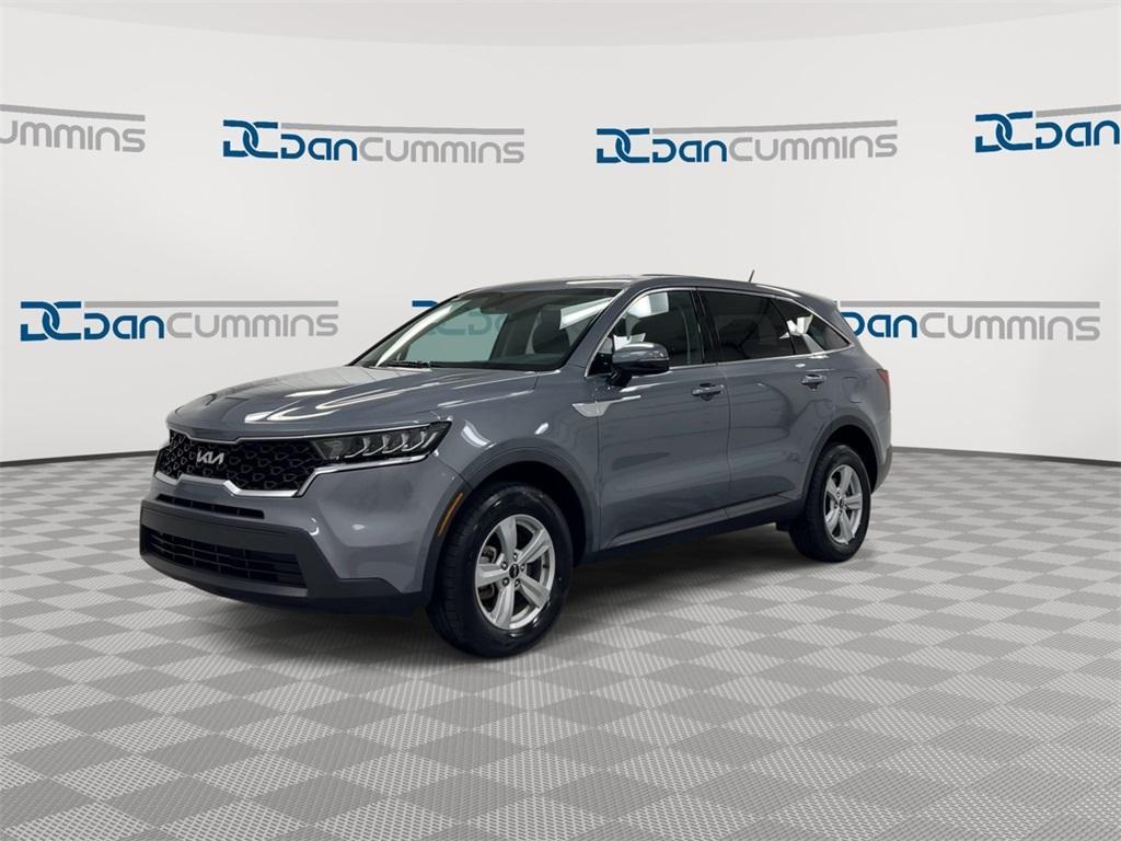 used 2023 Kia Sorento car, priced at $24,987