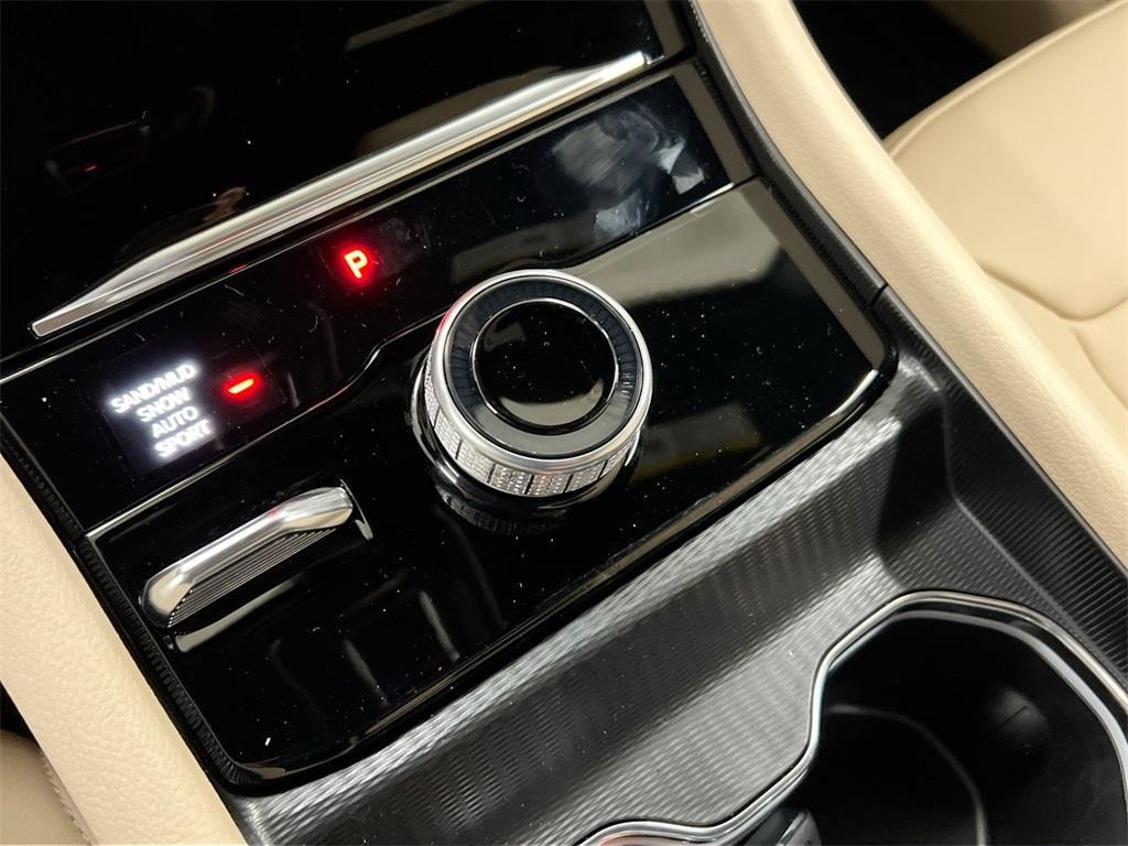 new 2025 Jeep Grand Cherokee car, priced at $38,588