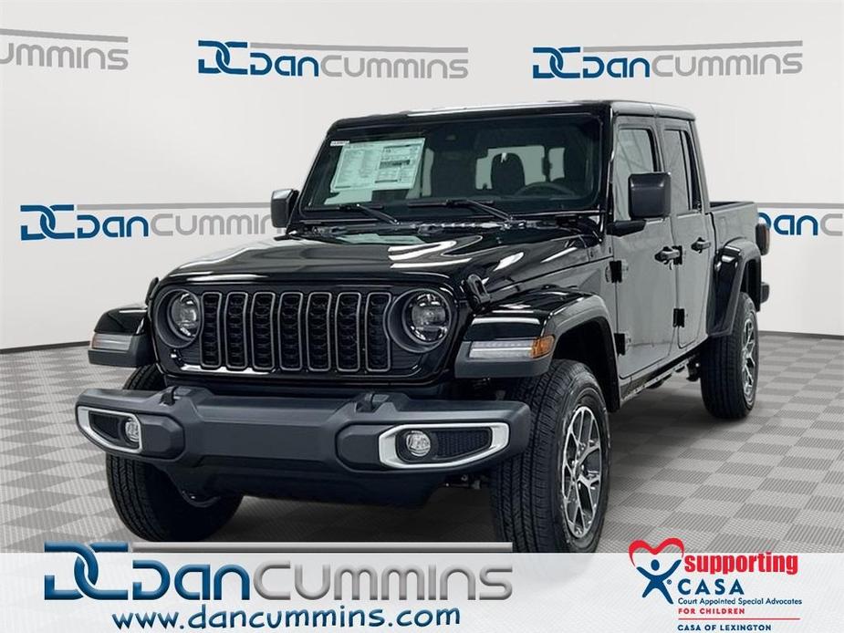 new 2024 Jeep Gladiator car, priced at $45,087