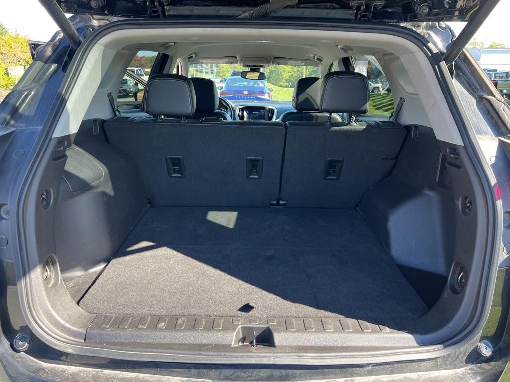 used 2023 GMC Terrain car, priced at $20,987