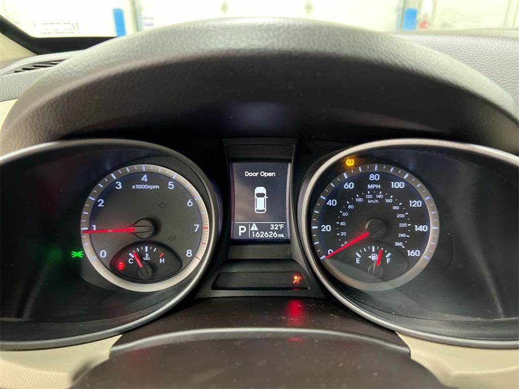 used 2013 Hyundai Santa Fe car, priced at $4,900