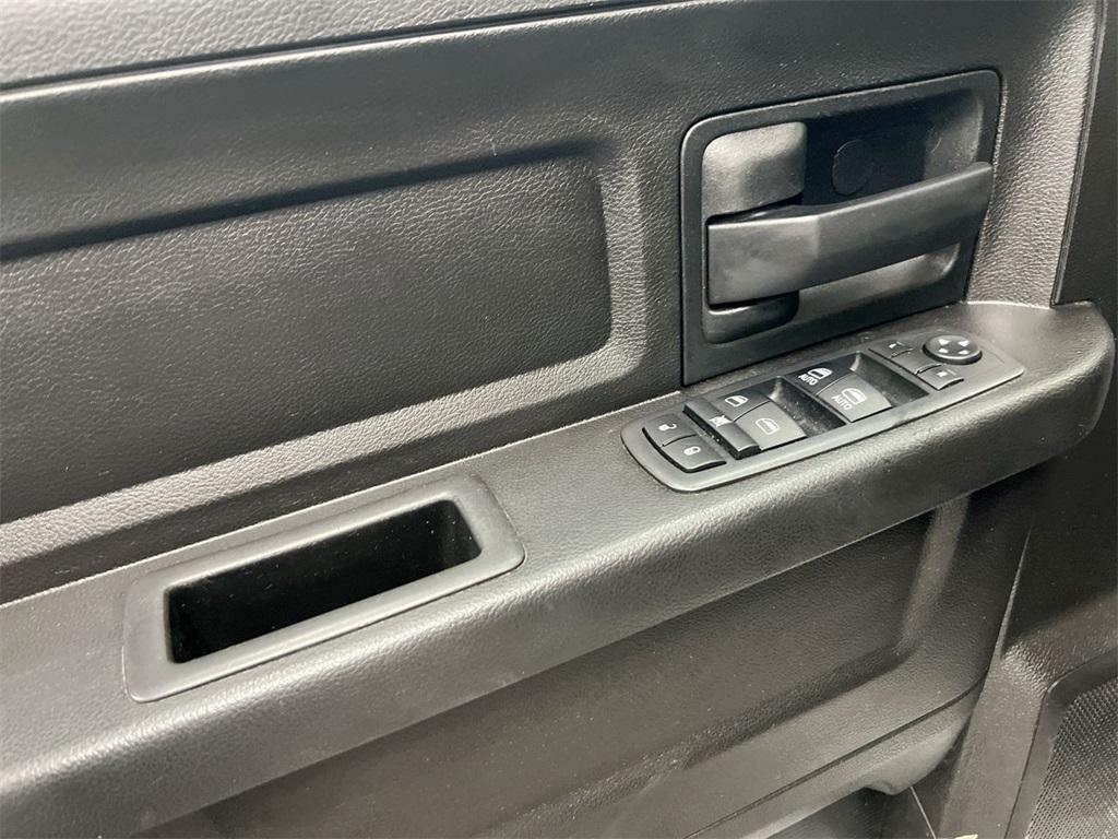 used 2019 Ram 1500 Classic car, priced at $18,787