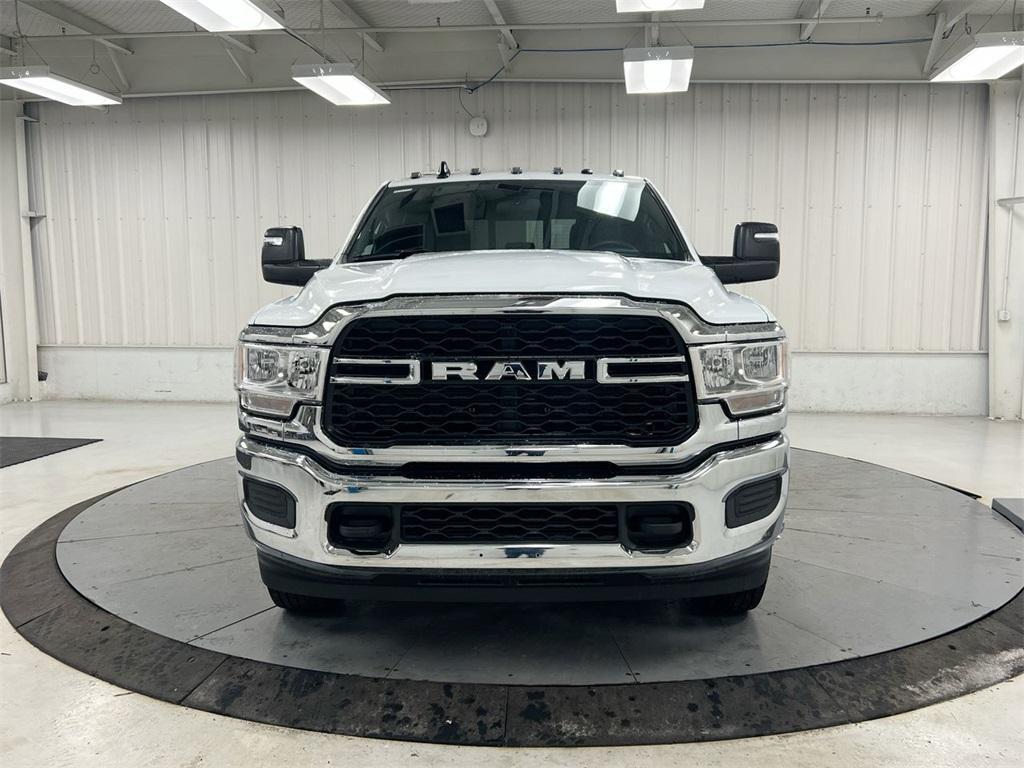 new 2024 Ram 3500 car, priced at $62,383