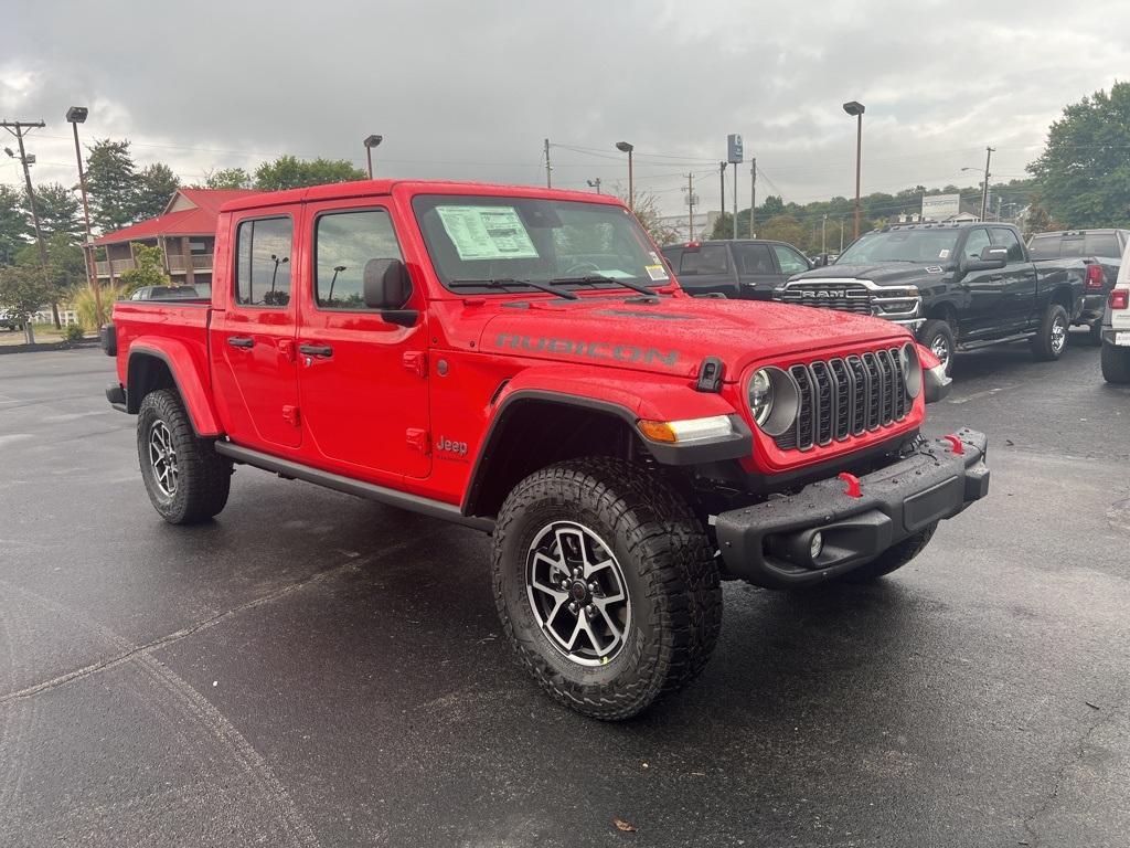 new 2025 Jeep Gladiator car, priced at $53,162