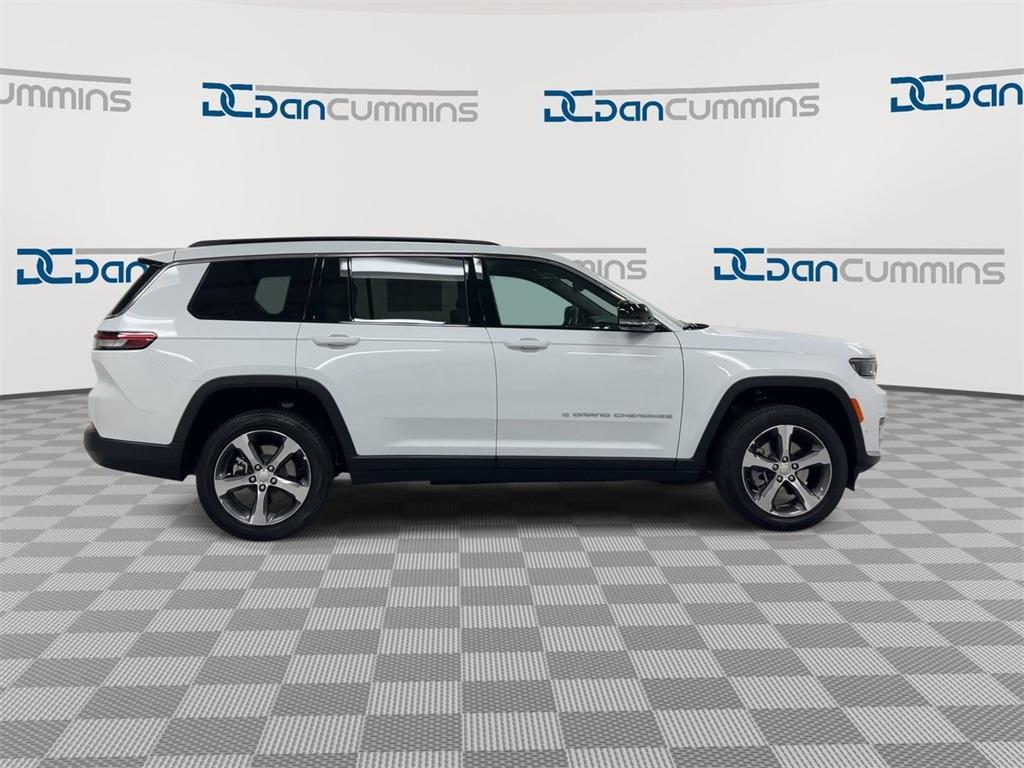 new 2025 Jeep Grand Cherokee L car, priced at $49,594
