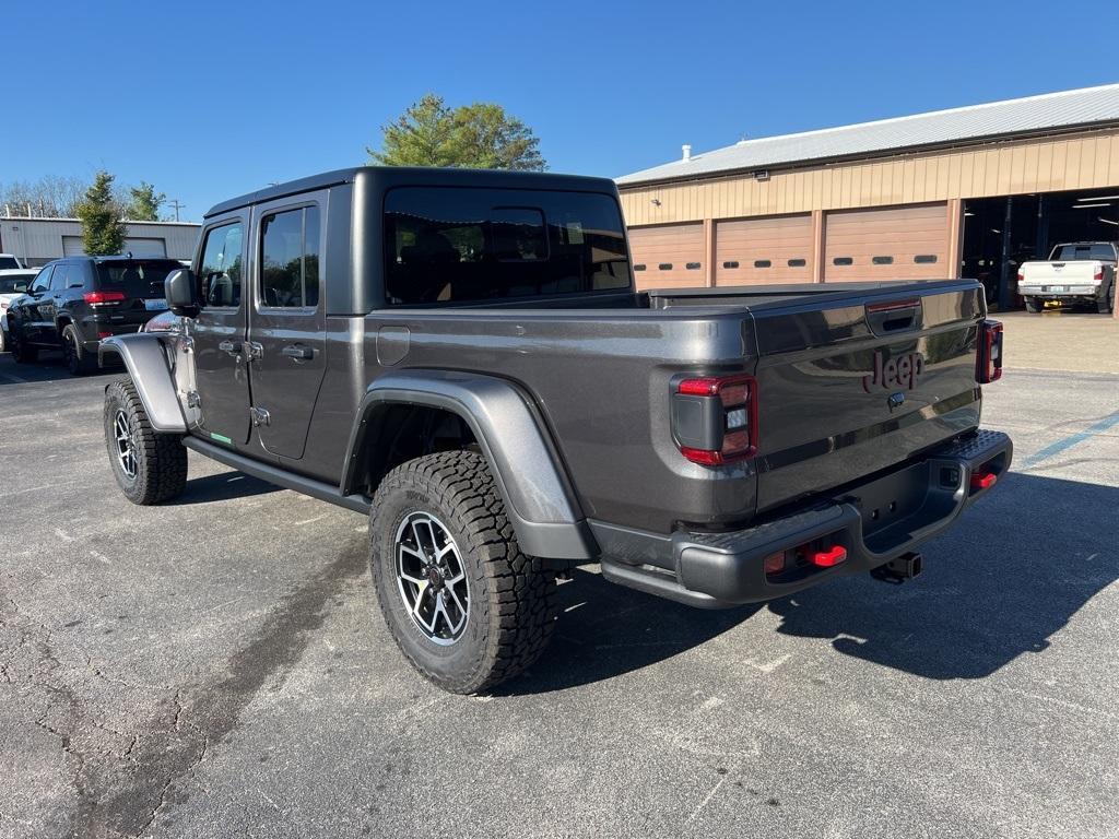 new 2025 Jeep Gladiator car, priced at $48,894