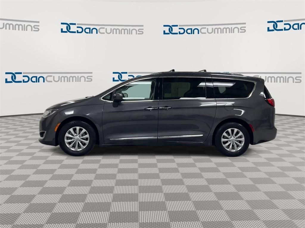 used 2018 Chrysler Pacifica car, priced at $12,900