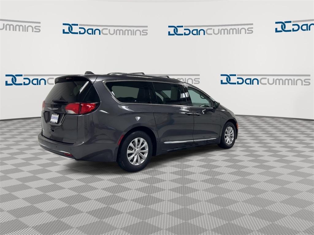 used 2018 Chrysler Pacifica car, priced at $12,900