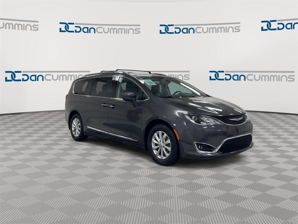 used 2018 Chrysler Pacifica car, priced at $12,900