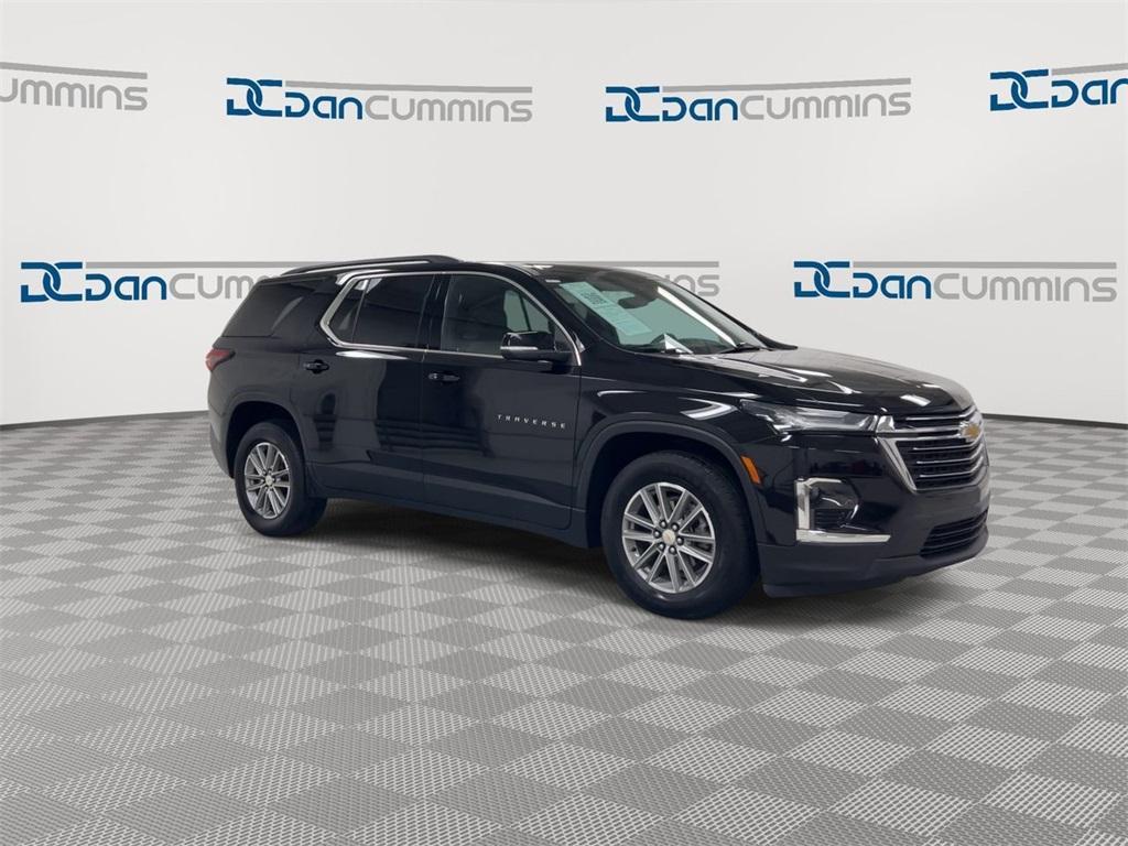 used 2023 Chevrolet Traverse car, priced at $26,987