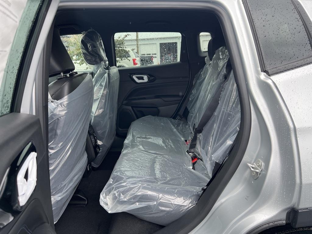 new 2026 Jeep Compass car, priced at $27,282