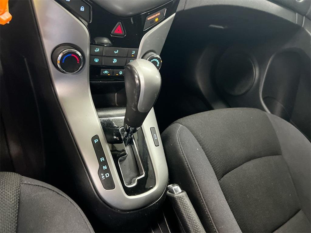 used 2014 Chevrolet Cruze car, priced at $4,500