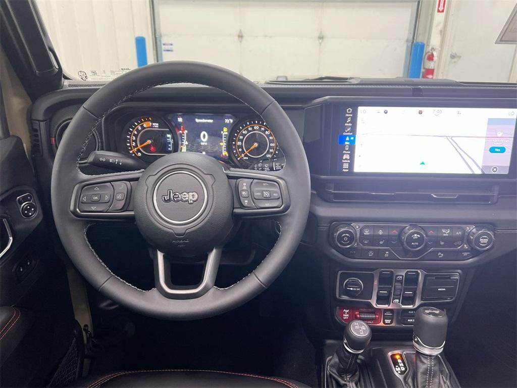 new 2025 Jeep Wrangler car, priced at $68,354