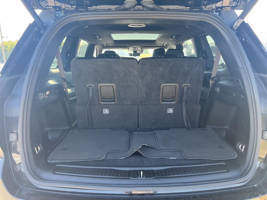 used 2024 Jeep Grand Cherokee L car, priced at $35,587