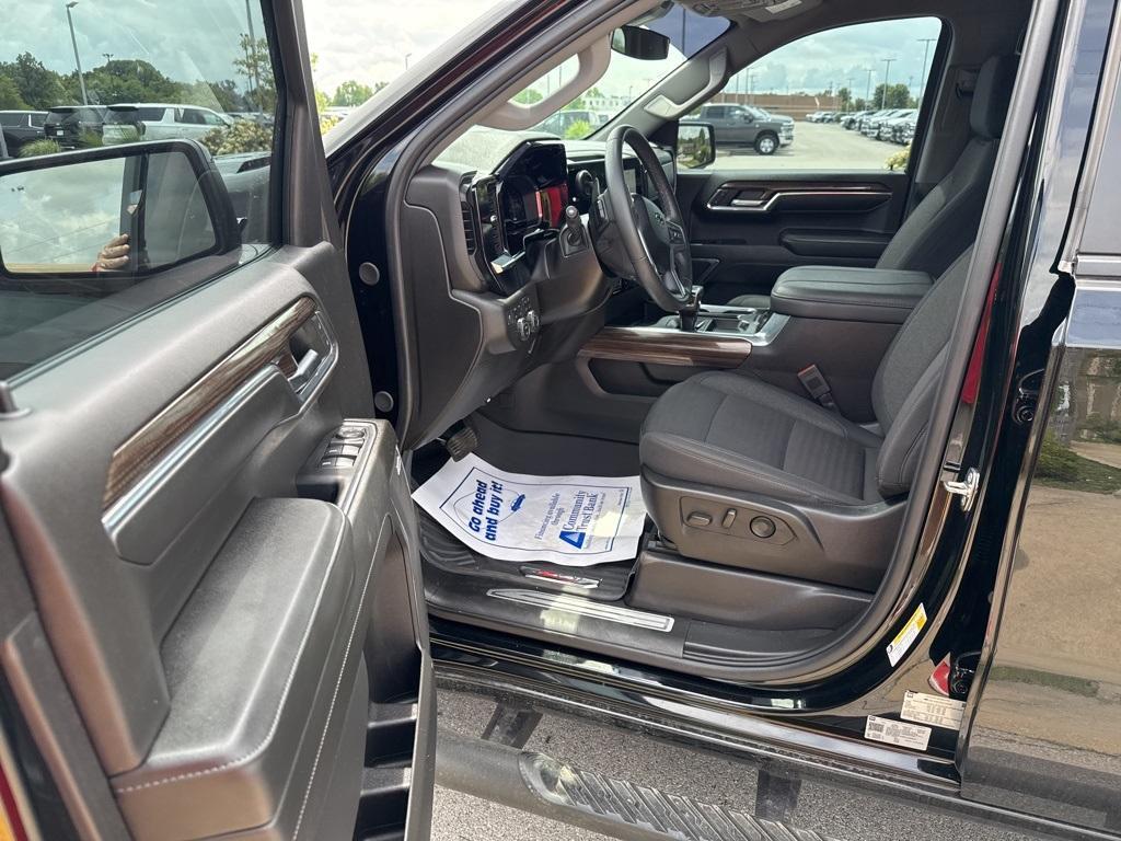 used 2024 Chevrolet Silverado 1500 car, priced at $47,987
