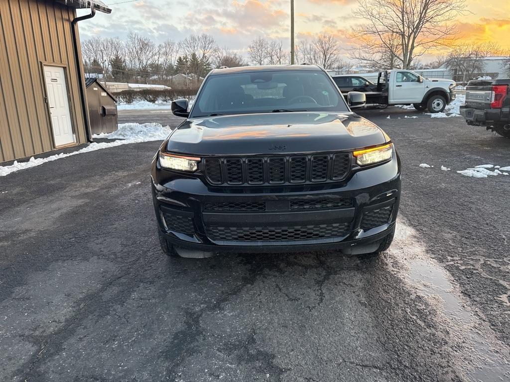 used 2023 Jeep Grand Cherokee L car