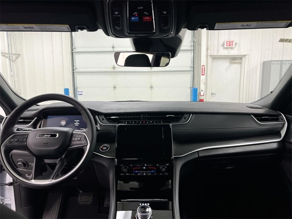 new 2025 Jeep Grand Cherokee L car, priced at $46,570
