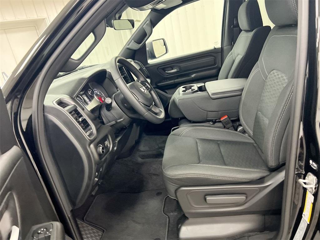 new 2025 Ram 1500 car, priced at $41,696
