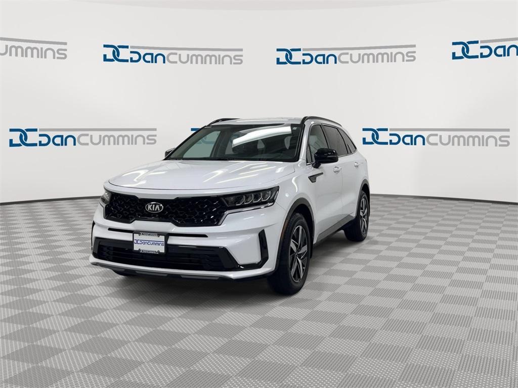 used 2021 Kia Sorento car, priced at $21,587
