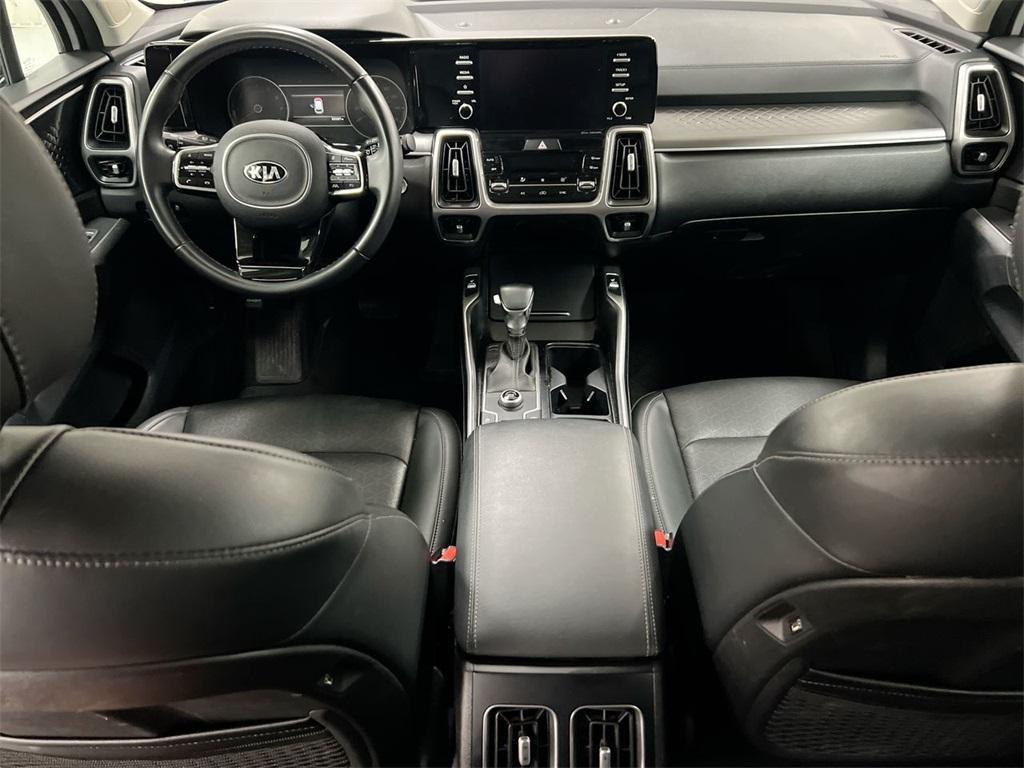 used 2021 Kia Sorento car, priced at $21,587