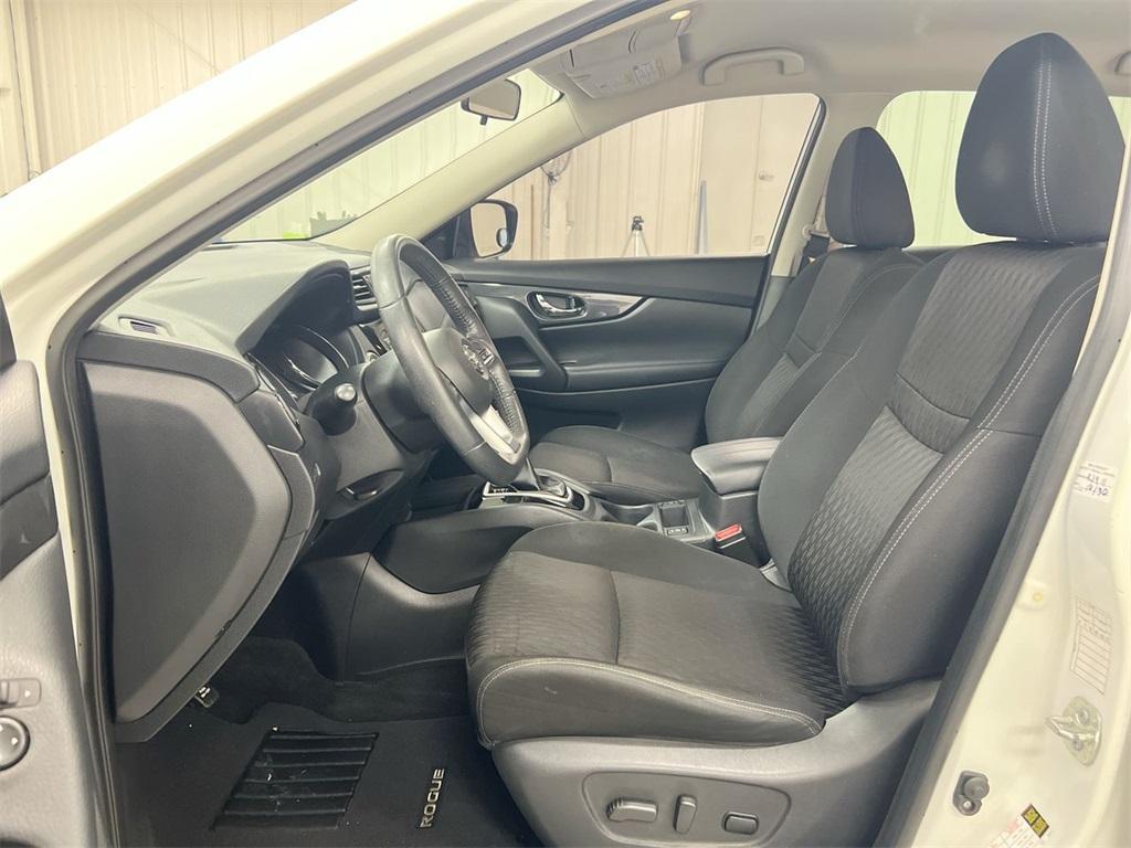 used 2019 Nissan Rogue car, priced at $12,987