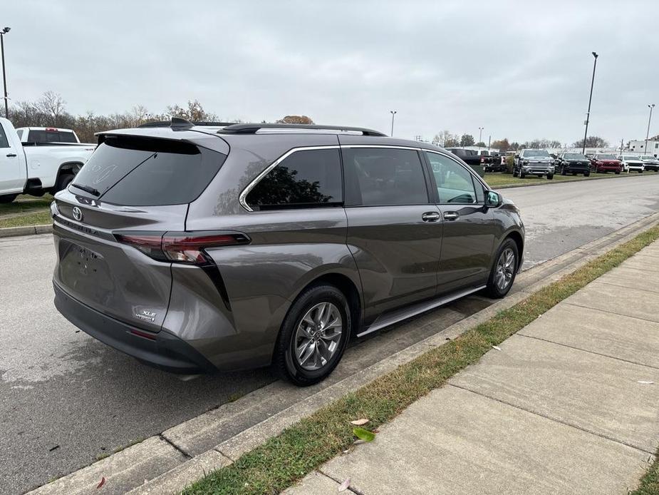 used 2023 Toyota Sienna car, priced at $46,587