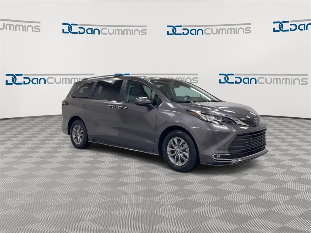 used 2023 Toyota Sienna car, priced at $43,987